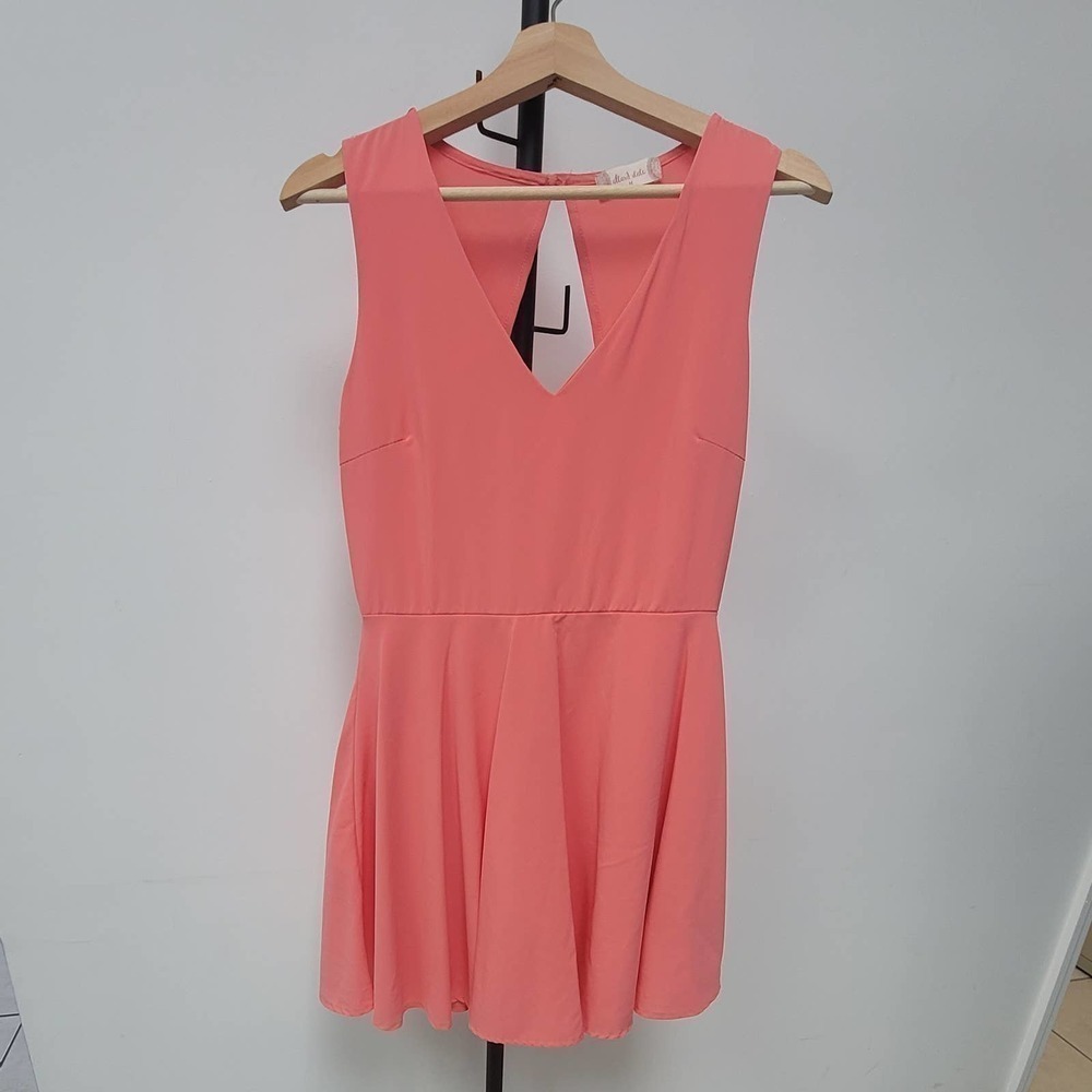 Women Attard State dress - Sleeveless Size Medium
